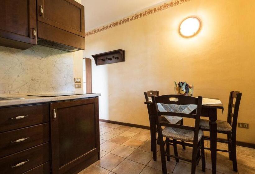 סוויטת ג'וניור, La Locanda Dei Golosi