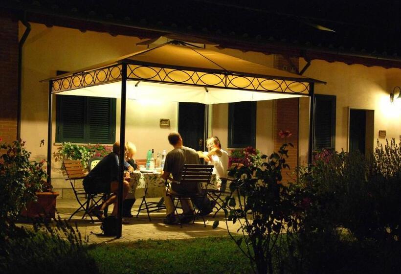 דירת שני חדרים, Valle Degli Arci