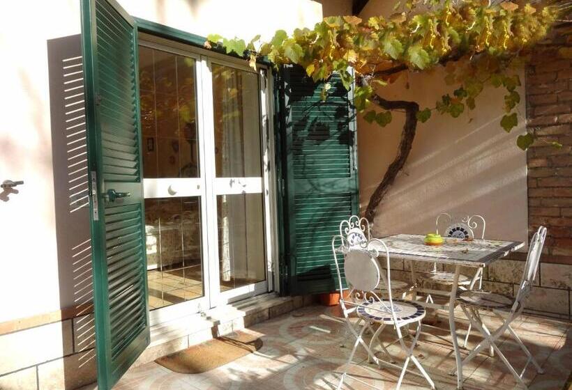 חדר סטודיו סטנדרד, Valle Degli Arci