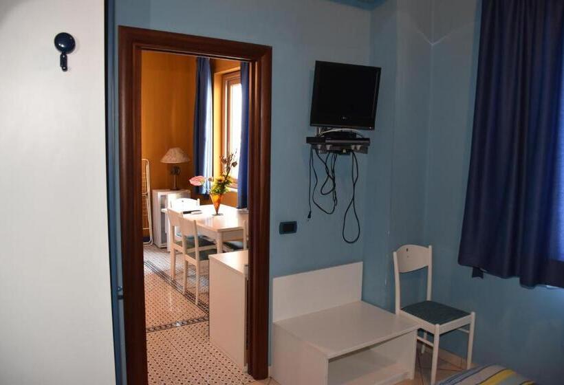 Номер Комфорт, Le Soleil B&b