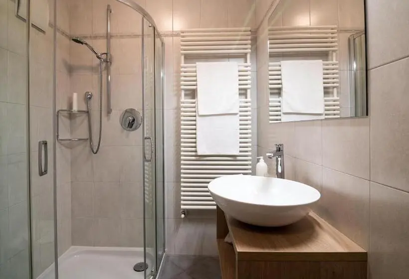 Standard-huone Parveke, Quellenhof