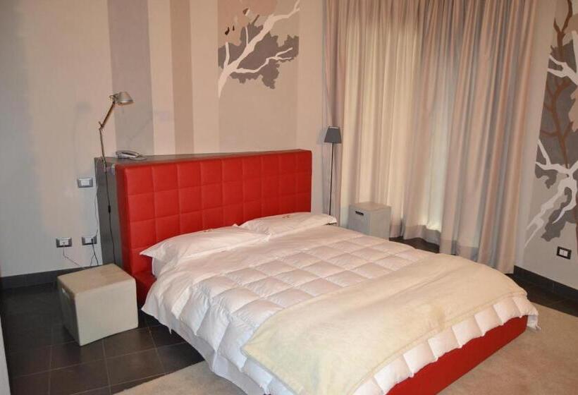 豪华园景房, Relais Borgo Del Gallo
