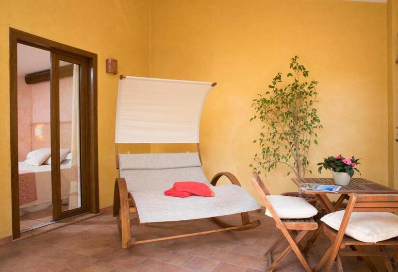 キングサイズベッドのスーペリアルーム, S'anninnia