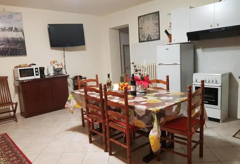 Apartament 1 Dormitori, Casa Vacanza Malescale