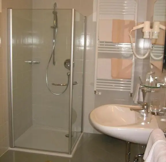 Huoneisto 2 Makuuhuonetta, Garni   Appartement Neumairhof