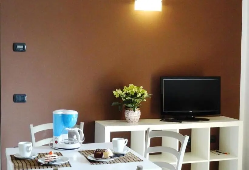 １ベッドルームアパートメント, Helianthus Residence