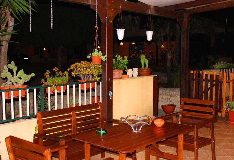 וילה בת חדר שינה 1, Medusa Mdna