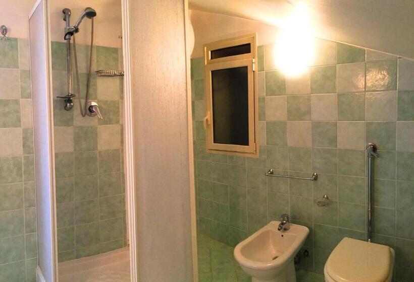 Апартаменты 2 Спальни с Террасой, Medusa Mdna