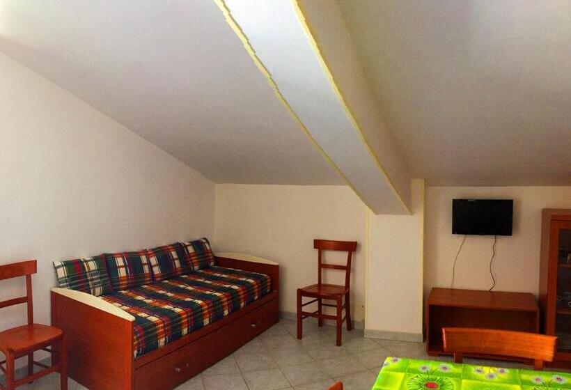 Апартаменты 2 Спальни с Террасой, Medusa Mdna