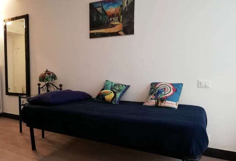 اتاق استاندارد سه نفره, Affittacamere La Città Vecchia