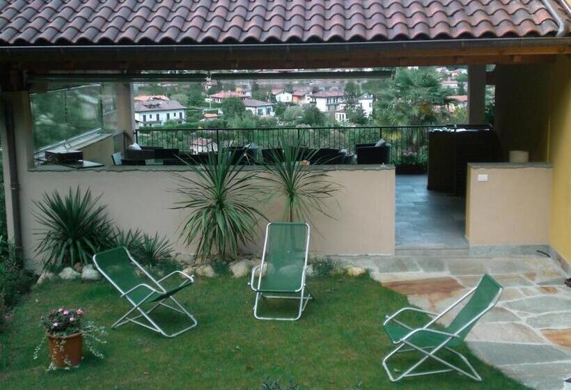 1 Bedroom Apartment Lake View, Cascina Nel Bosco