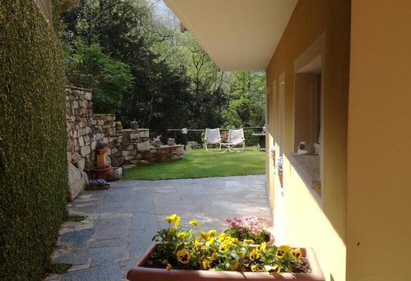 Standard studio with lake view, Cascina Nel Bosco