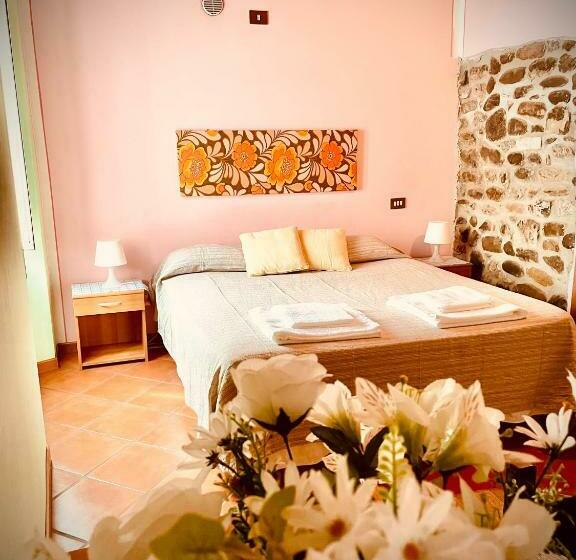 חדר סטנדרט, In Castello