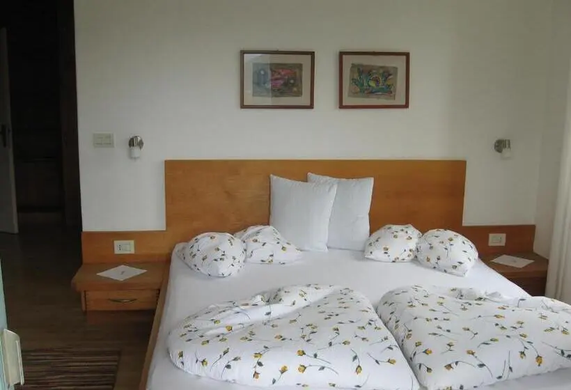 اتاق استاندارد با بالکن, Pension Chalet Andy