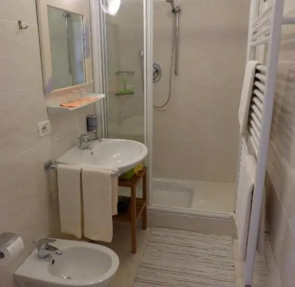 استودیو استاندارد با بالکن, Pension Chalet Andy