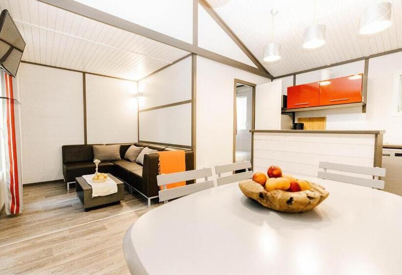 شاليه غرفة نوم واحدة, Bagheera Village Naturiste