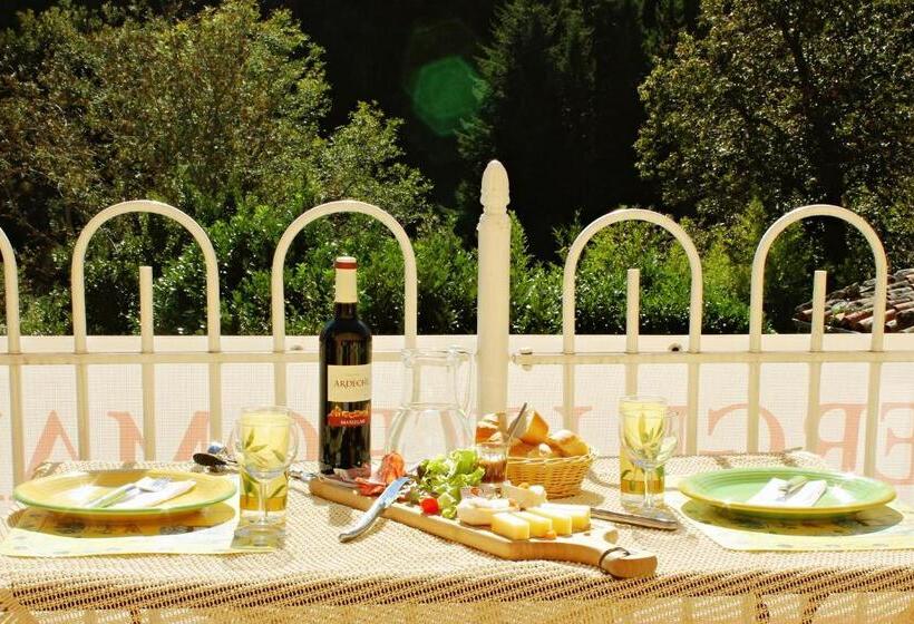 Студио Стандарт с Террасой, Auberge Le Romarin