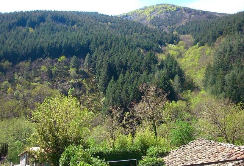 家庭山景房, Auberge Le Romarin