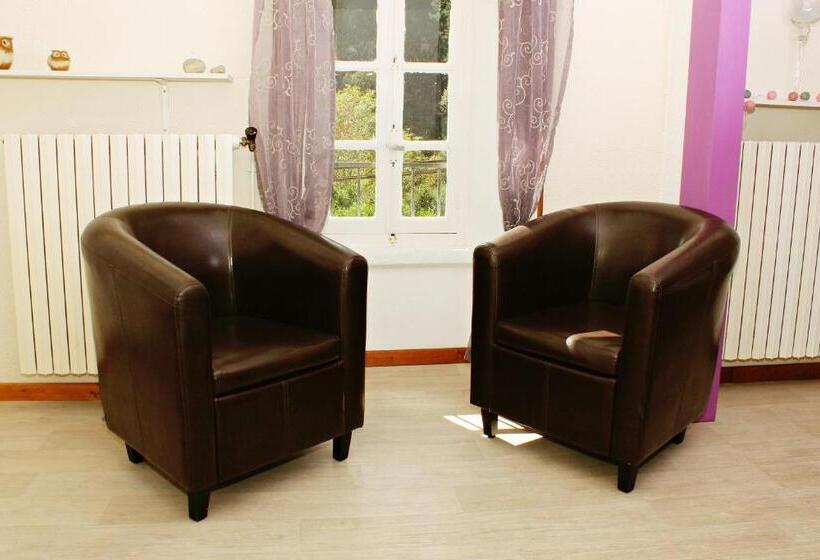 Полулюкс Вид на Горы, Auberge Le Romarin