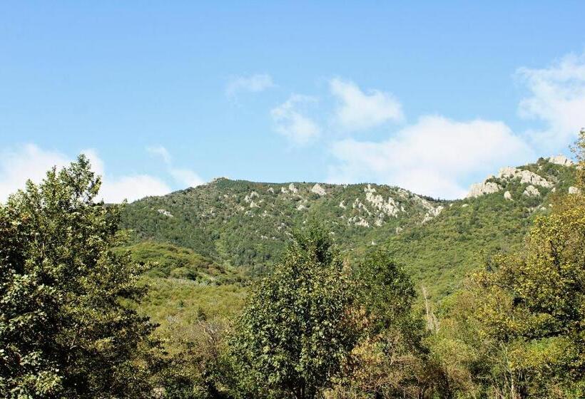 Номер Стандарт, Auberge Le Romarin