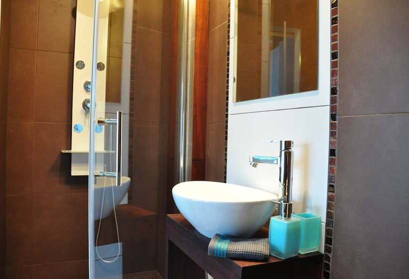 غرفة قياسية فردية, Du Côté De Chez Jos