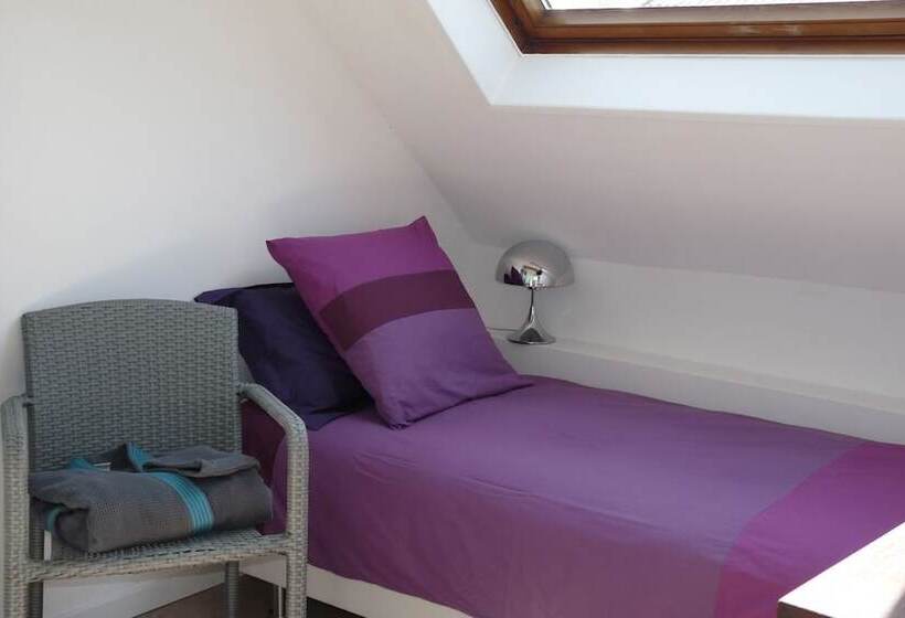 غرفة قياسية فردية, Du Côté De Chez Jos