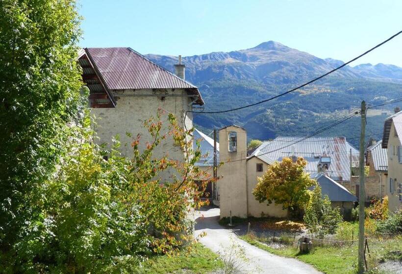 舒适型房间, La Bousquetière