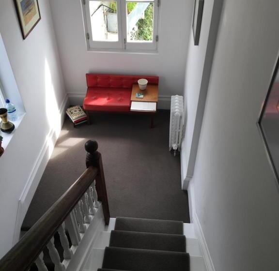 キングサイズベッドのデラックスルーム, Montys Accommodation