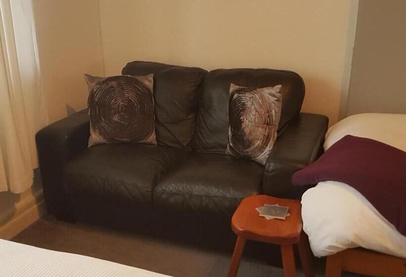 景色の見えるスタンダード４人部屋, The Gateway At Hest Bank