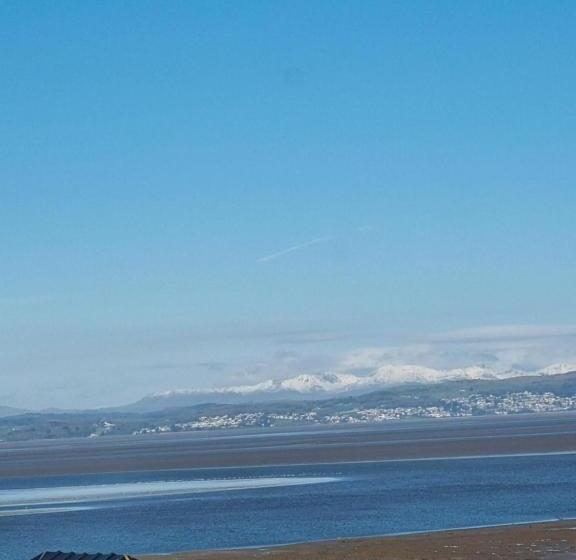 ビュー有りのスタンダードワンルーム, The Gateway At Hest Bank