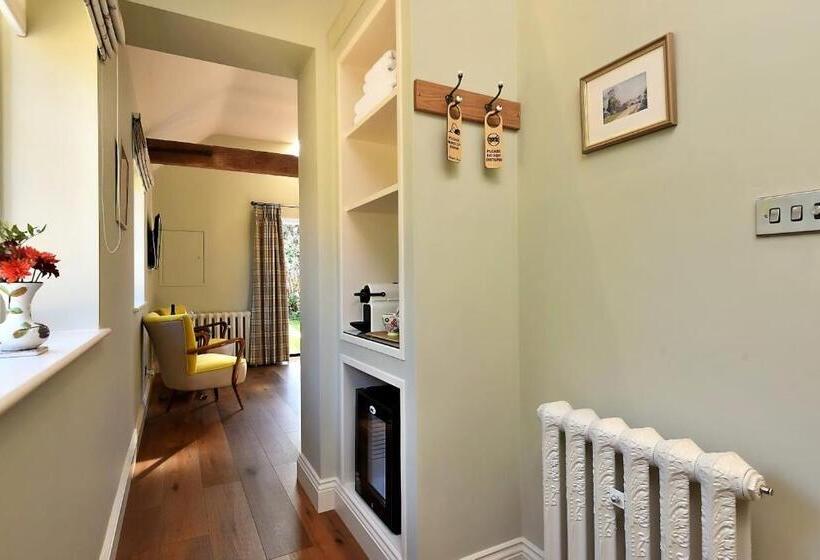 스탠다드 룸 킹사이즈 침대, The Mill, Long Melford