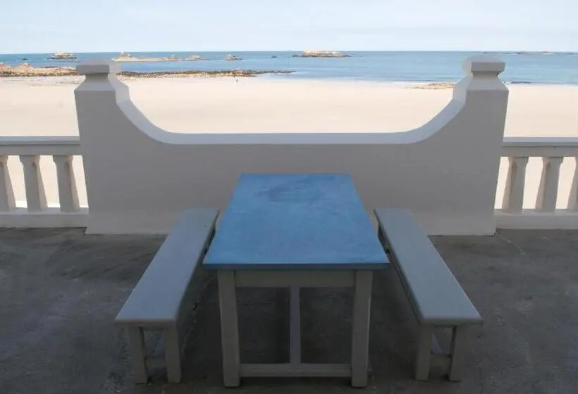 海の見える２ベッドルームアパートメント, Le Château De Sable