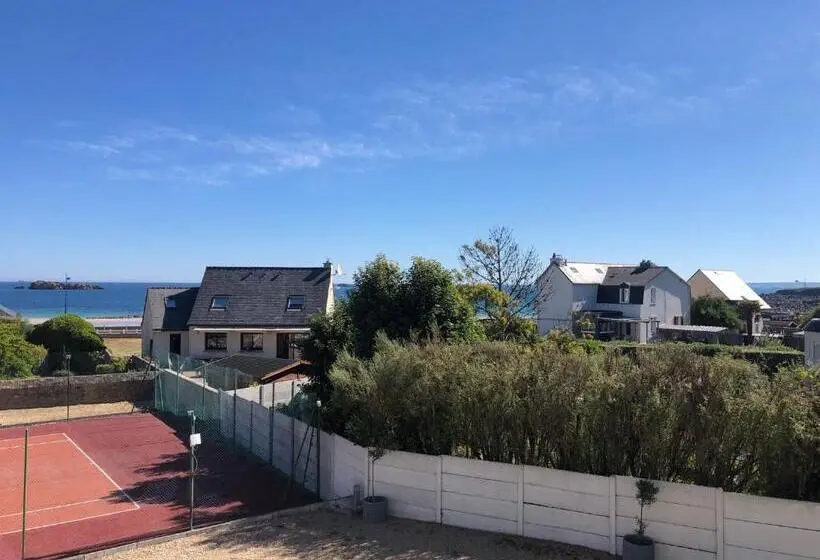 海の見える１ベッドルームアパートメント, Le Château De Sable