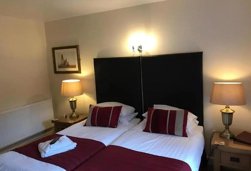 スタンダードトリプルルーム, Clayhanger Guest House