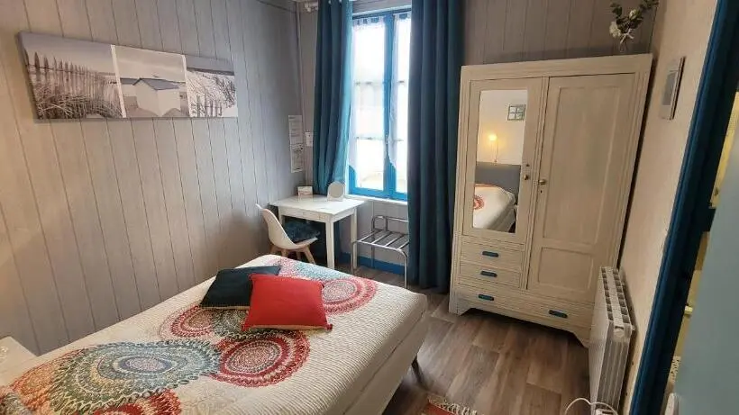 スタンダードルーム, Résidence Fleur Des Pins   Gites & Chambres D Hôtes