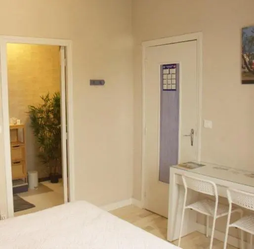 スタンダードトリプルルーム, Résidence Fleur Des Pins   Gites & Chambres D Hôtes