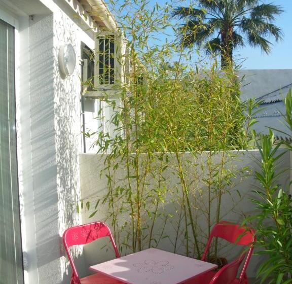 استودیوی استاندارد, Residence Gameau