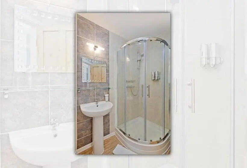 スタンダードルーム, White Rose Guest House
