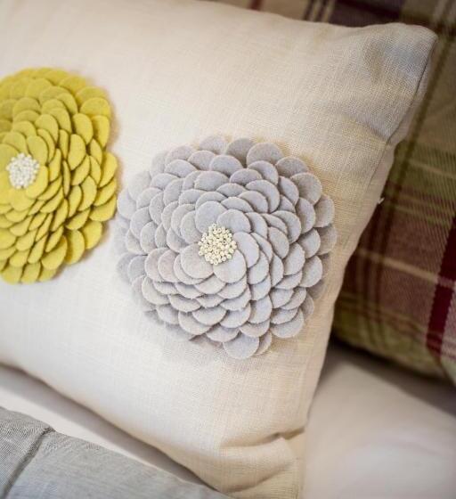 家庭间, Darlington Arms