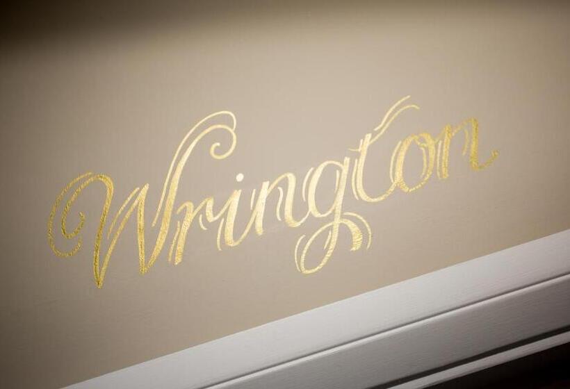 غرفة عائلية, Darlington Arms