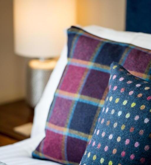 家庭间, Darlington Arms