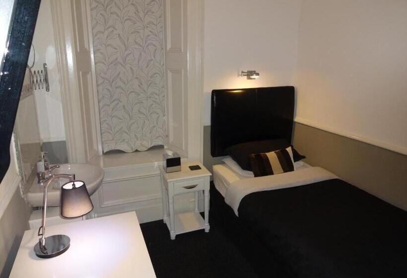 Pokój Ekonomiczny Jednoosobowy, Lochnagar Guest House