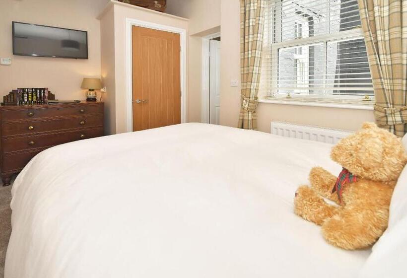 豪华单人间, The Victoria