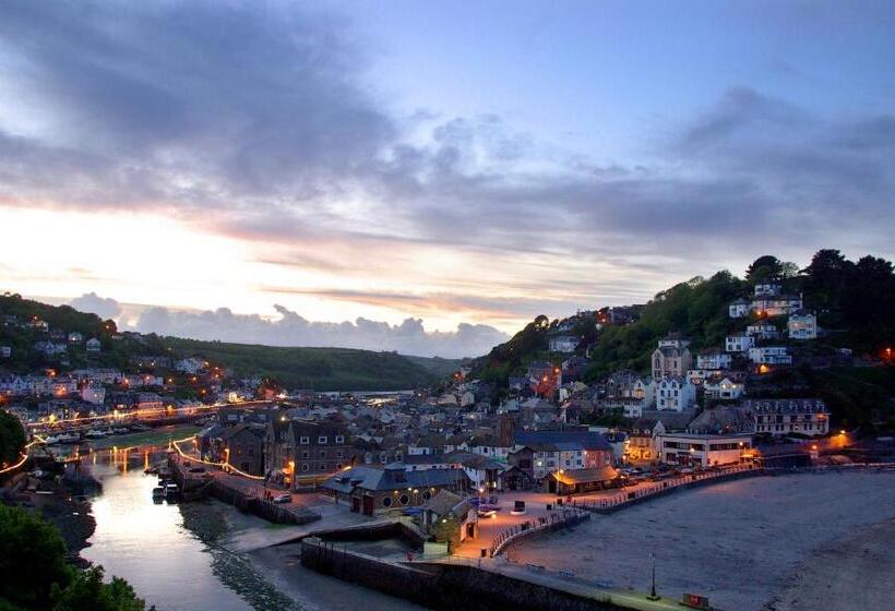 Трехместный Номер Стандарт с Балконом, The Watermark