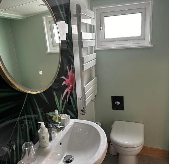 Triple Room Sea View, The Watermark