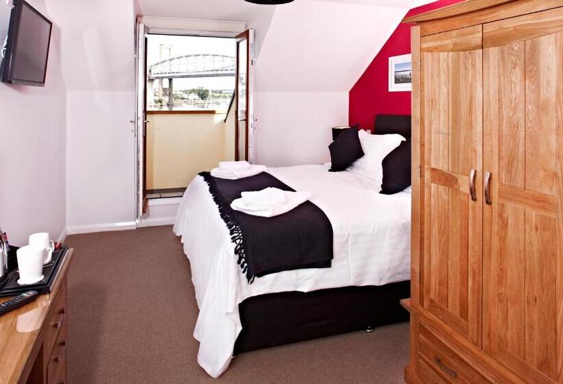 Номер Deluxe с Балконом, The Ferry House Inn