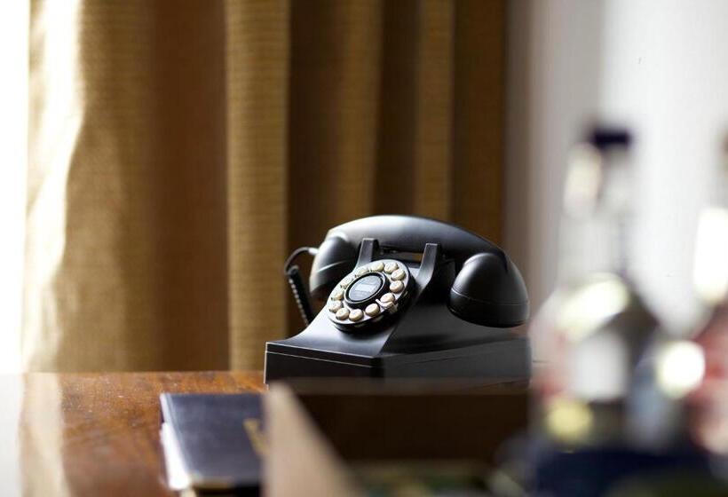 エクゼクティブスイート, The Trout At Tadpole Bridge