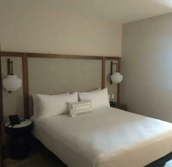 Standard-huone King-vuode, Fairfield Inn & Suites By Marriott Cancun Airport