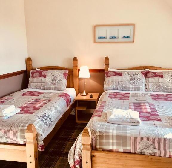 غرفة سوبيريور ثلاثية, Glengorm Guest House