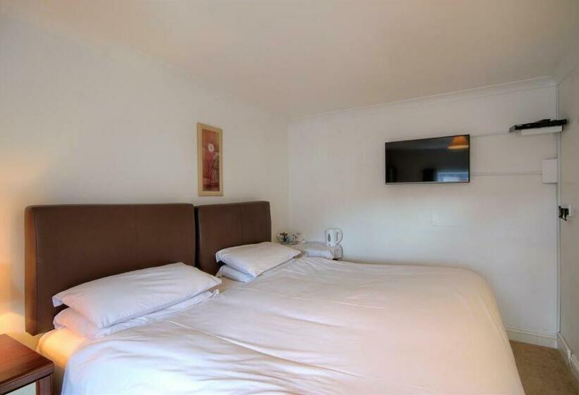 Номер Стандарт, Mount Lavinia